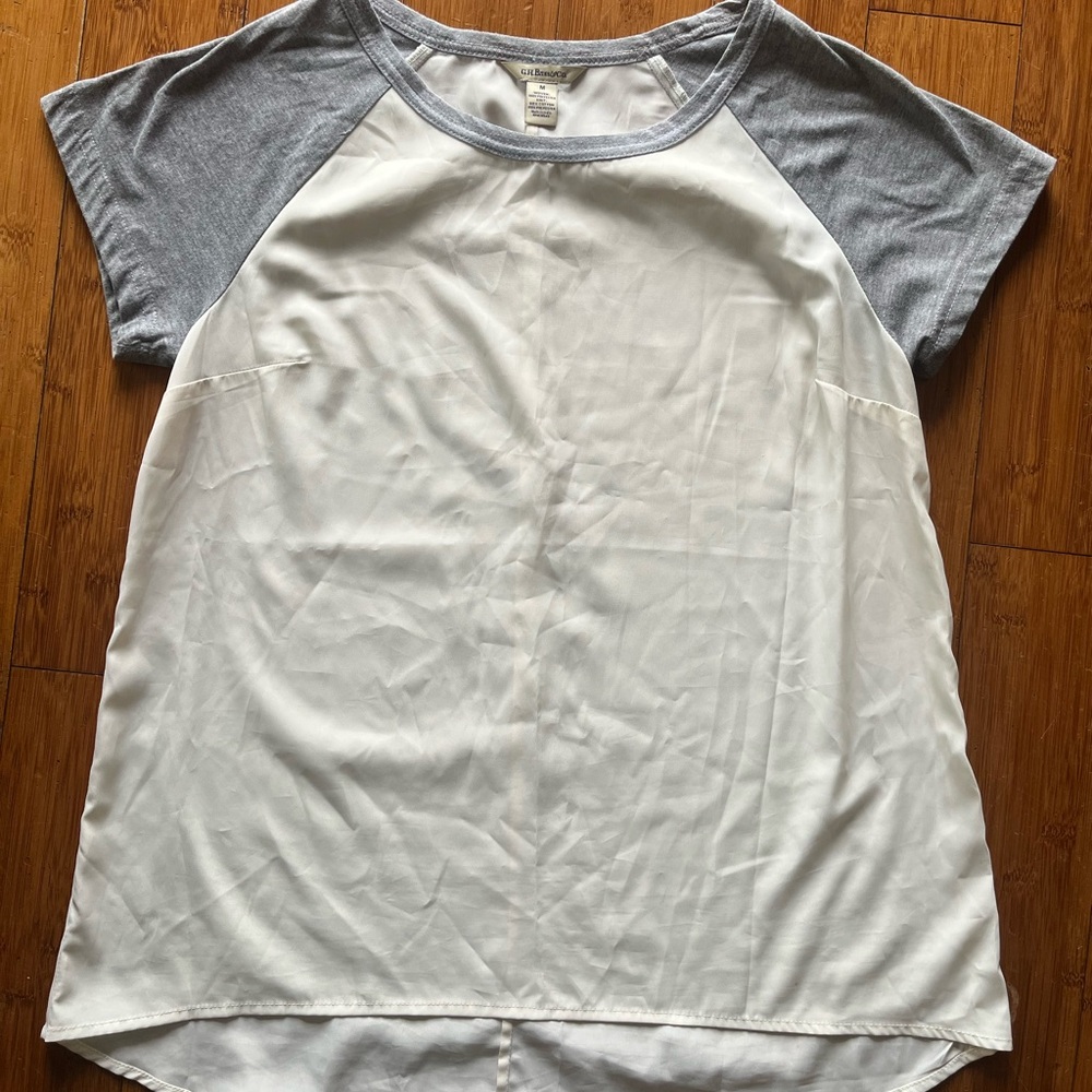 G.H. Bass & Co. Gray and Cream Knit Top